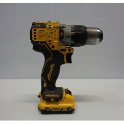 Ударная акудрель DeWALT...