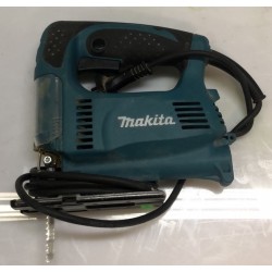 Лобзик Makita 4327