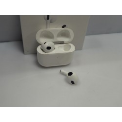 Kõrvaklappid Apple Airpods...