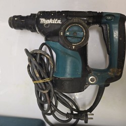 Перфоратор Makita HR2811FT...