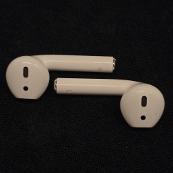 Kõrvaklapid Apple Airpods...