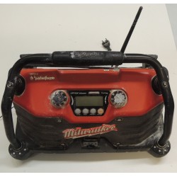 Raadio Milwaukee JSR 1218...