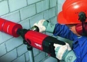 Teemantpuurmasin Hilti DD130