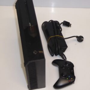 Mangukoonsol Xbox ONE 500GB + pult