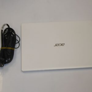Sülearvuti Acer Aspire One + laadija
