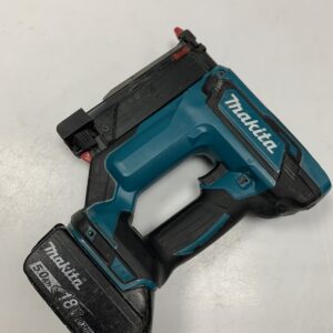Akunaelapüstol Makita DPT353 + aku 5.0Ah