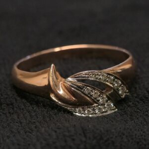 Kuld sõrmus teemandiga 585 proov (№L1469)