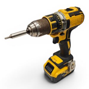Akutrell Dewalt DCD790 + aku 5.0Ah