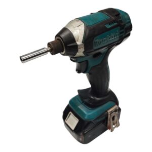 Akutrell Makita DTD152 + aku 3.0Ah