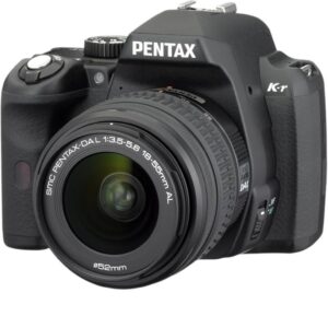 Зеркальная камера Pentax K-r + зарядка + сумка