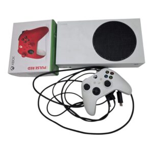 Игровая консоль XBox One series S + 2 пульта + кабеля