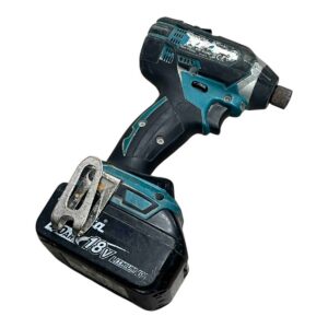 Löökakutrell Makita DTD152 + aku 4.0 Ah