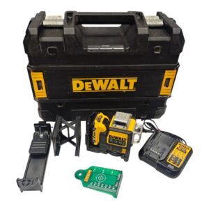 Laaser Dewalt DCE089D + tarvikud + aku + laadija + kohver